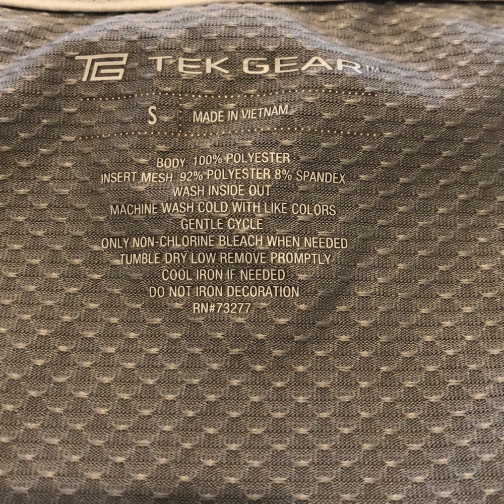 Workout tee - Picture 2 of 4
